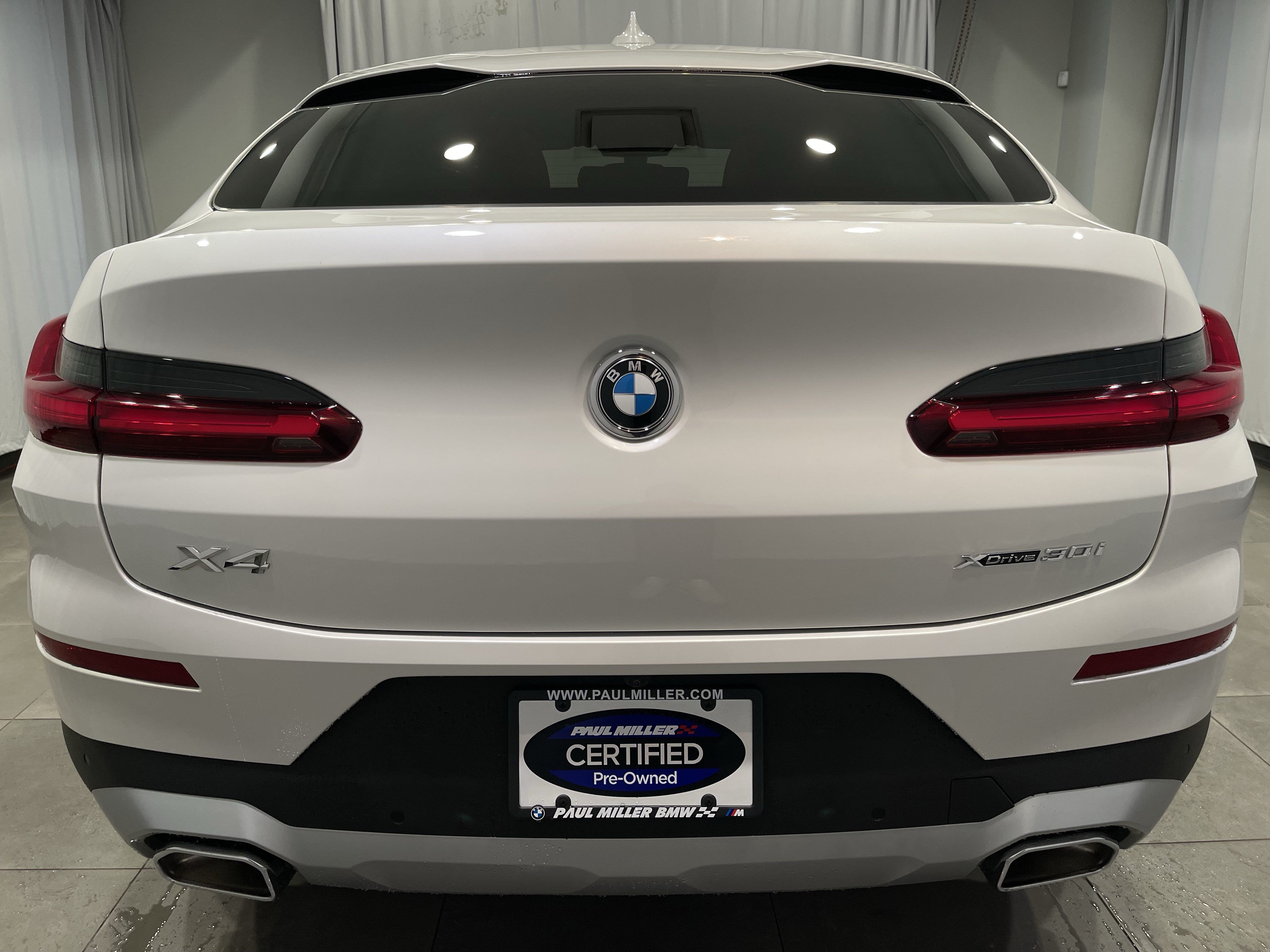Used 2025 BMW X4 xDrive30i AWD/4WD image 5