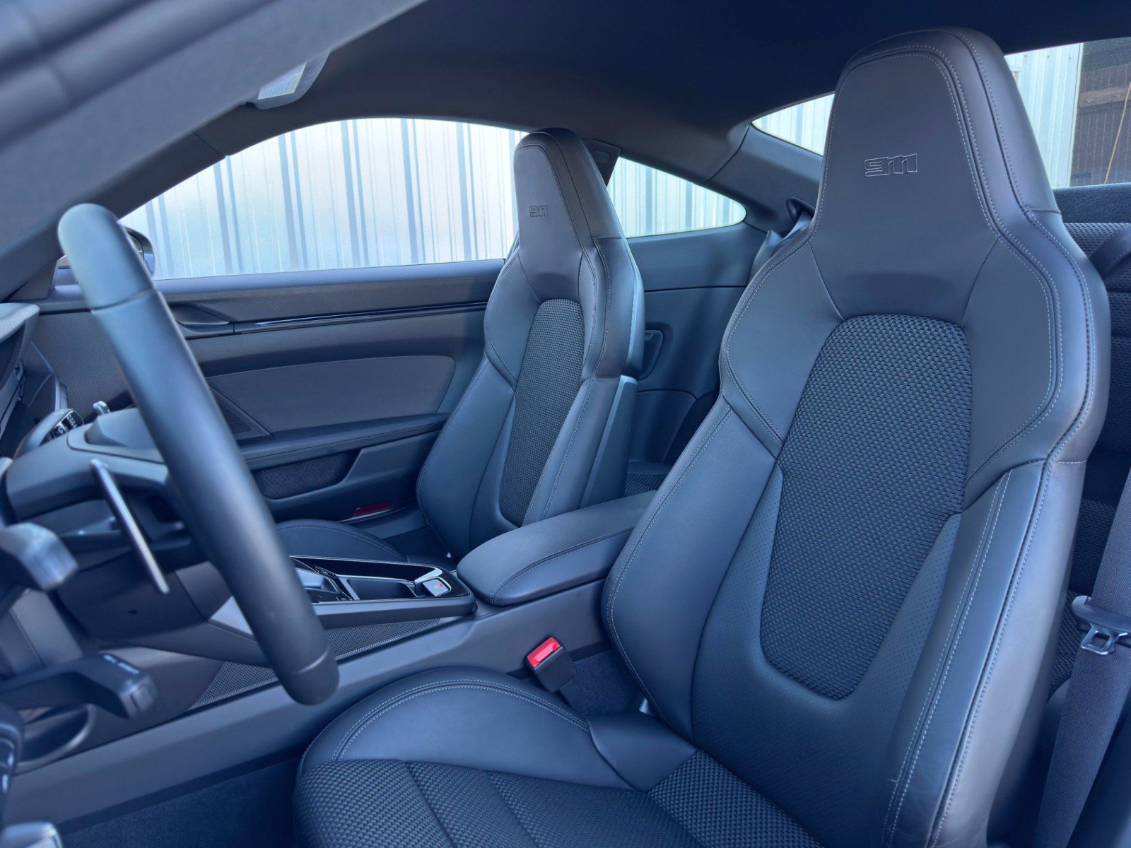 Used 2024 Porsche 911 Carrera T image 37