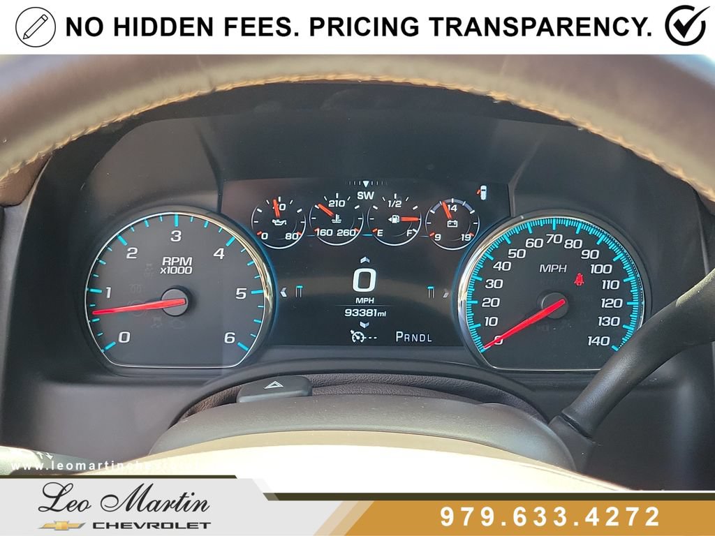Used 2017 Chevrolet Suburban Premier RWD image 25