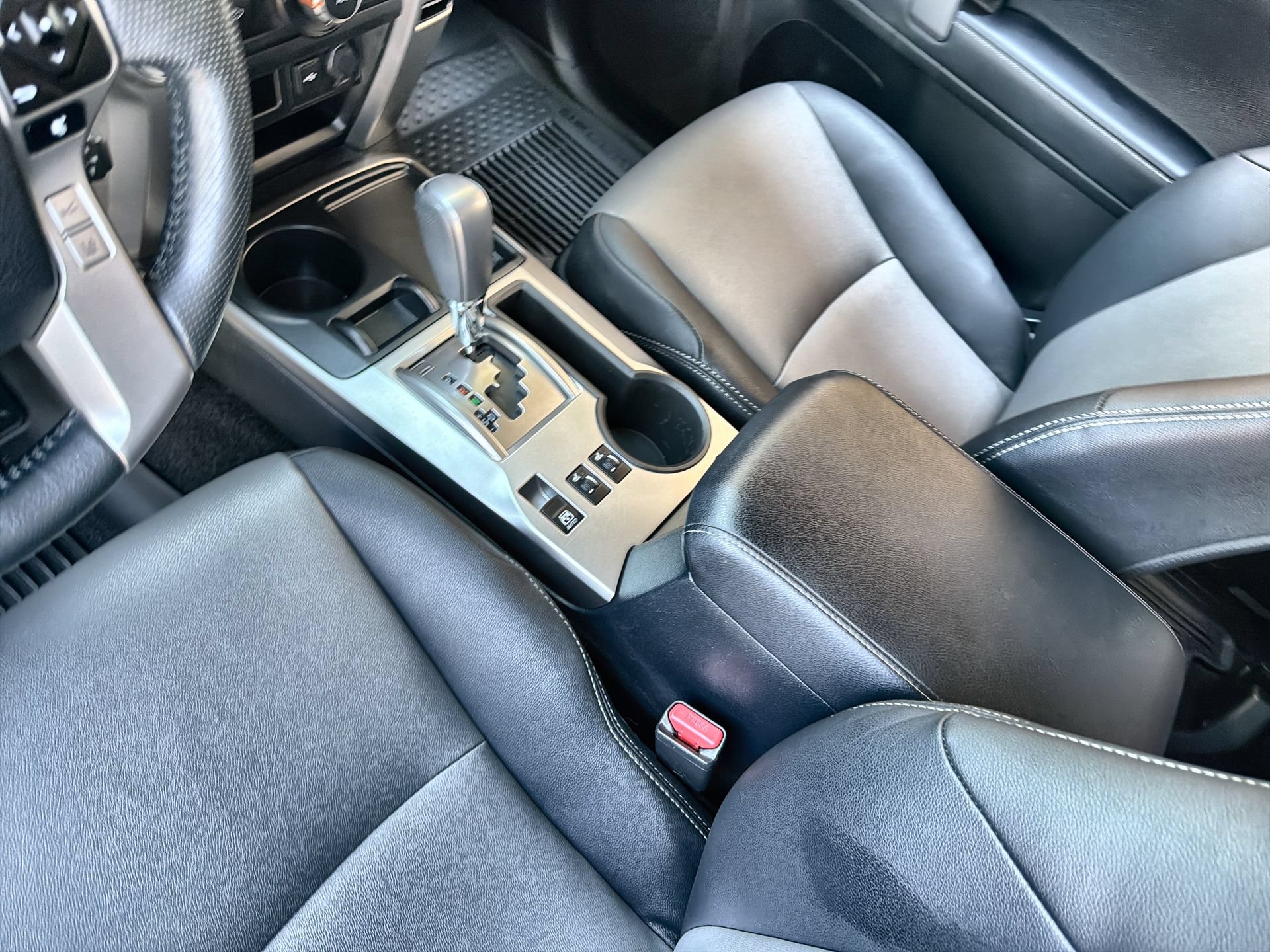 Used 2023 Toyota 4Runner SR5 Premium w/ Moonroof Package RWD image 21