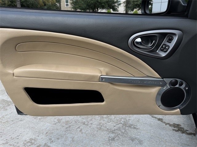 Used 2006 Aston Martin Vanquish S image 18