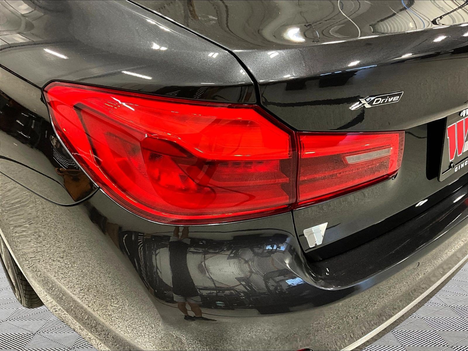Used 2019 BMW 530i xDrive w/ Executive Package AWD/4WD image 23