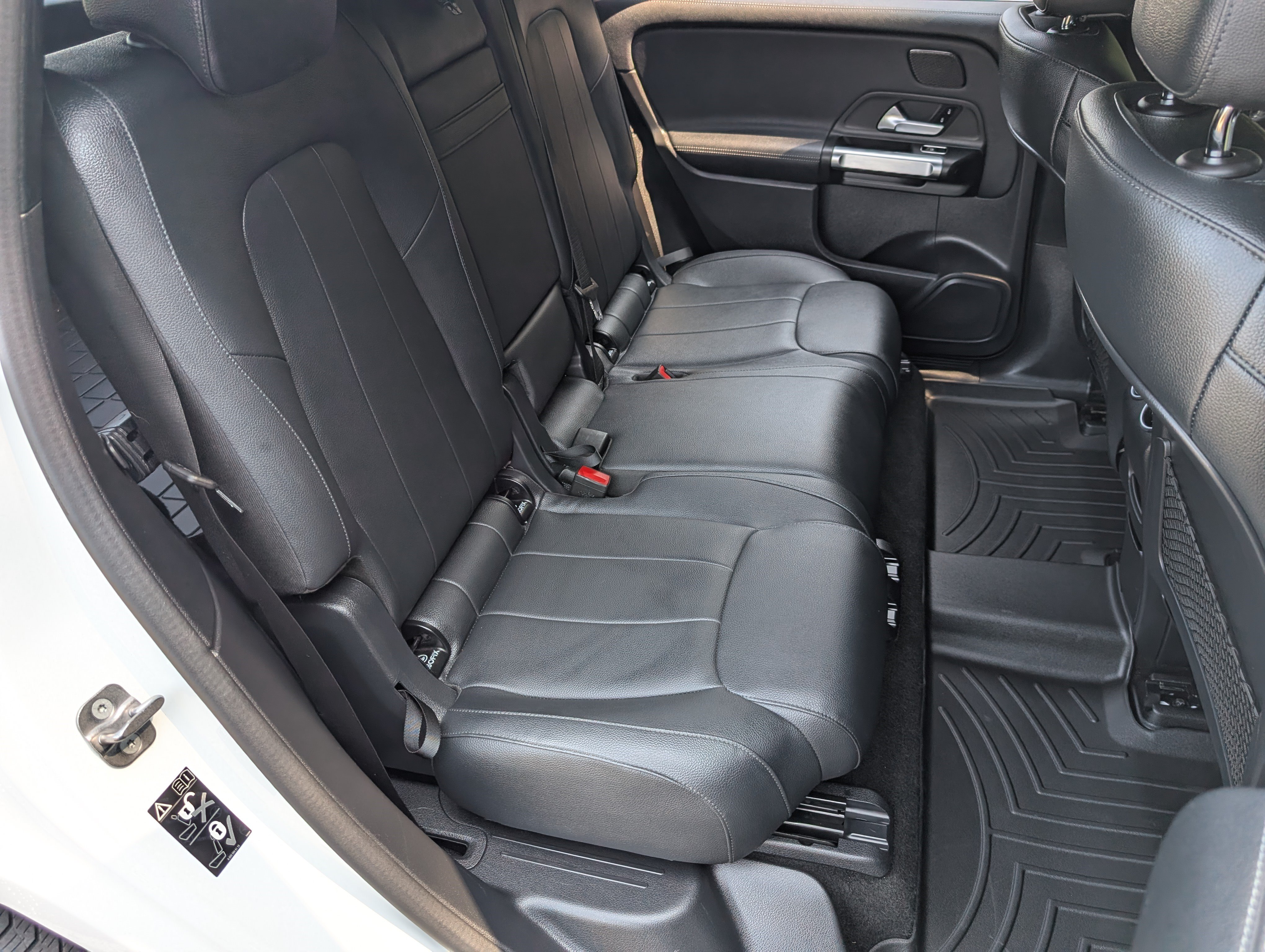 Used 2024 Mercedes-Benz EQB 250+ image 19