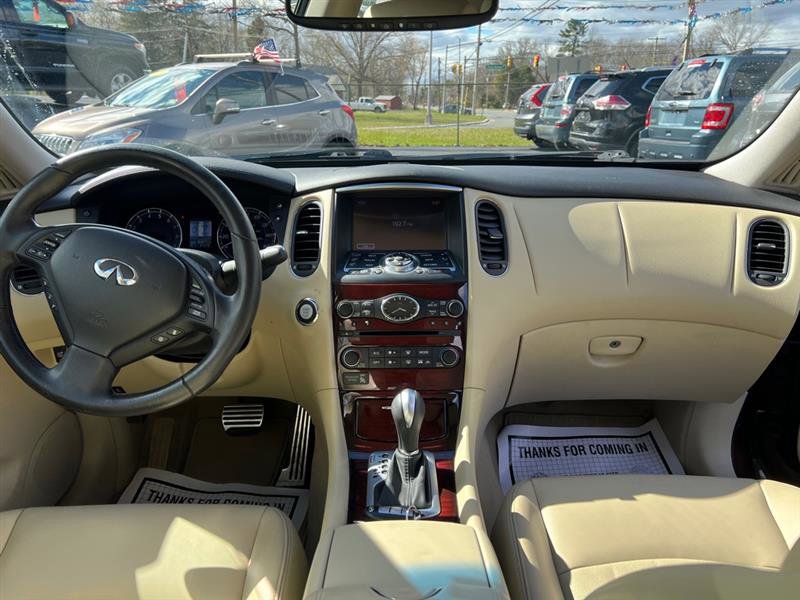 Used 2016 INFINITI QX50 AWD w/ Technology Package image 32