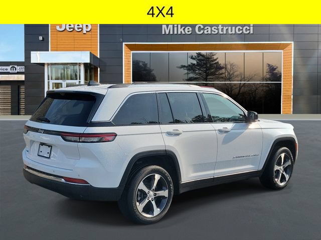 Used 2023 Jeep Grand Cherokee 4WD 4xe w/ Luxury Tech Group II image 4