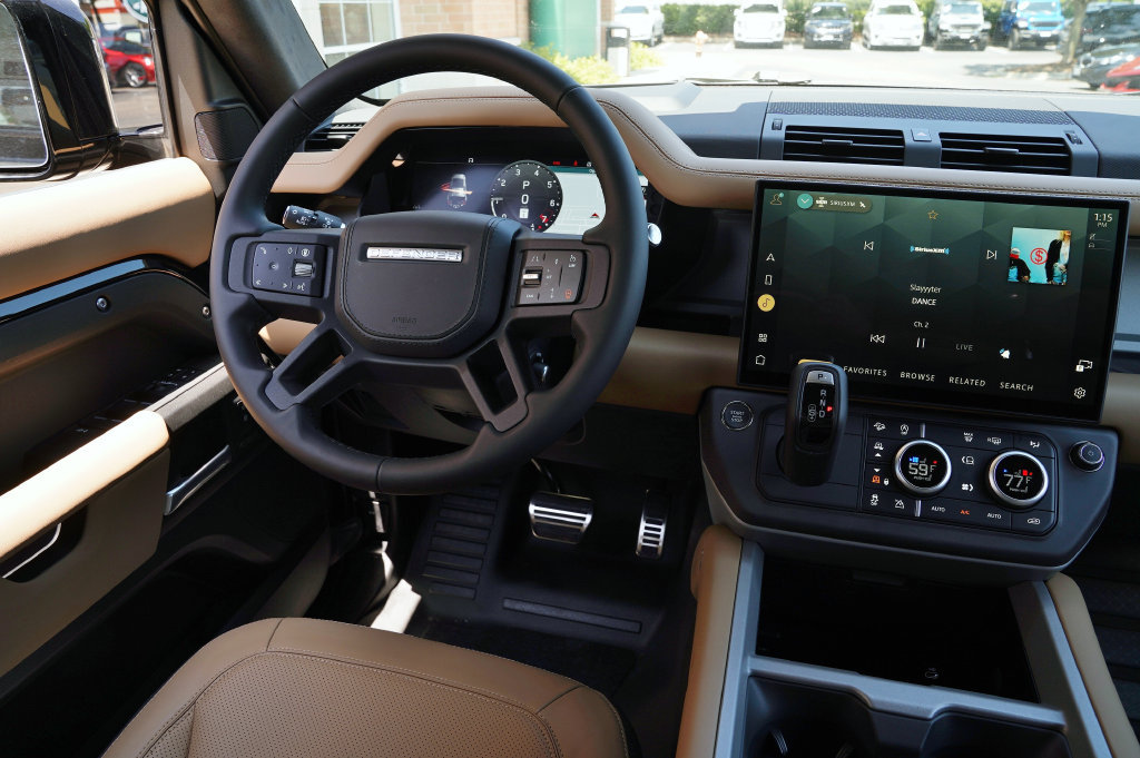 New 2026 Land Rover Defender 110 X AWD/4WD image 15