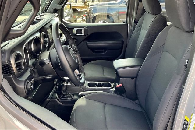 Used 2022 Jeep Wrangler Unlimited Sport image 24