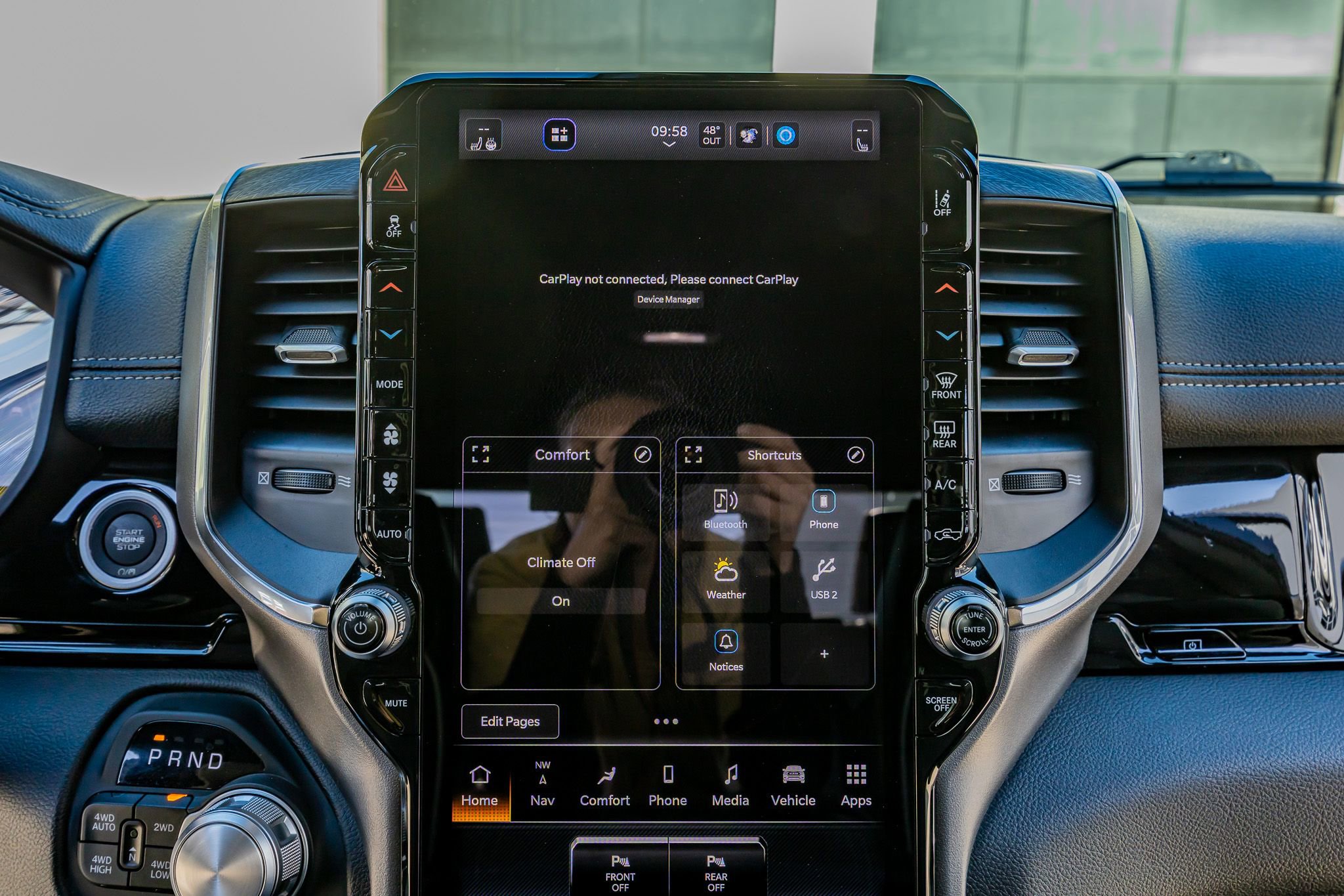 Used 2025 RAM 1500 Laramie w/ Night Edition image 23