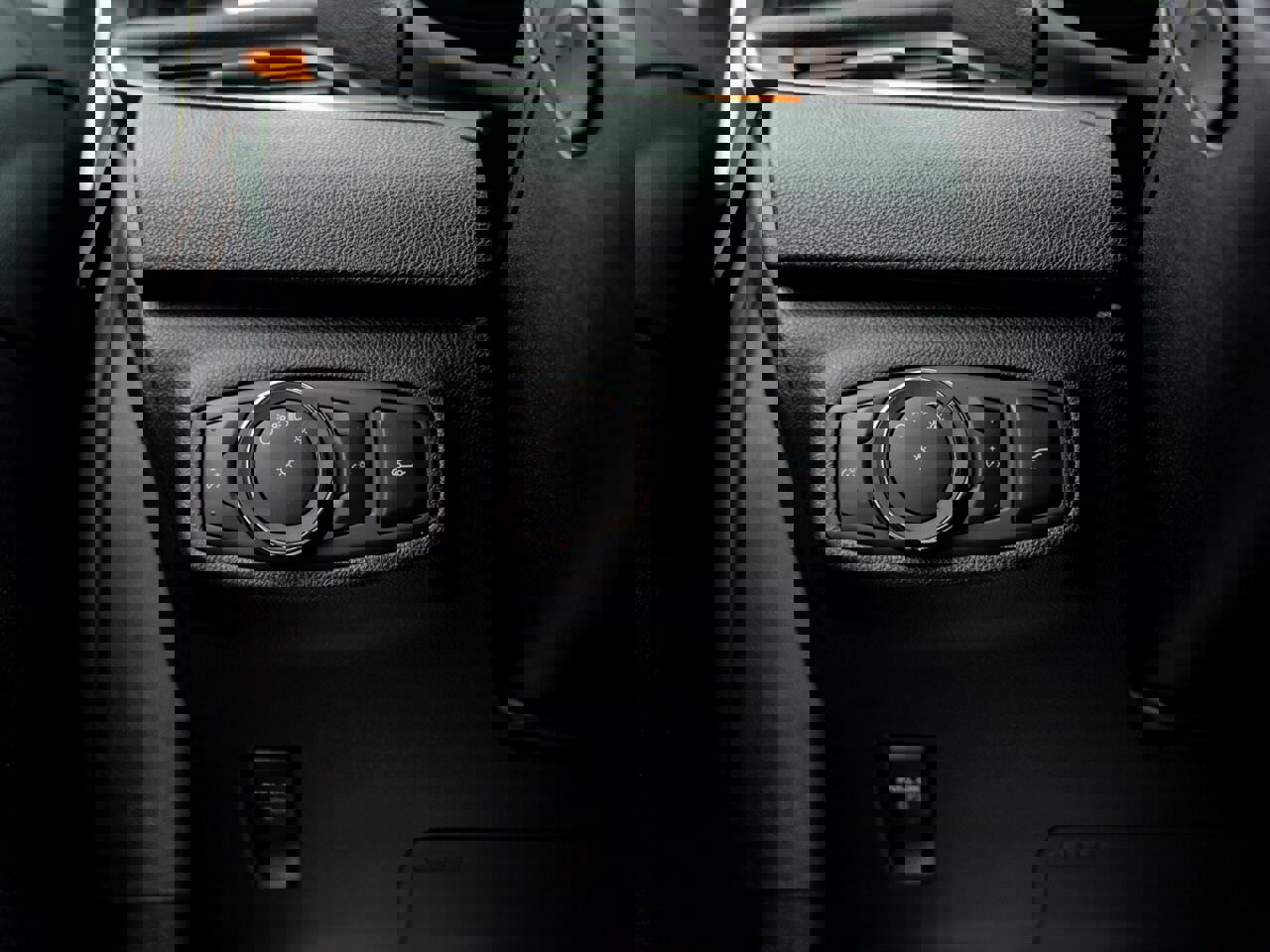 Used 2019 Lincoln MKC Reserve w/ MKC Climate Package image 35