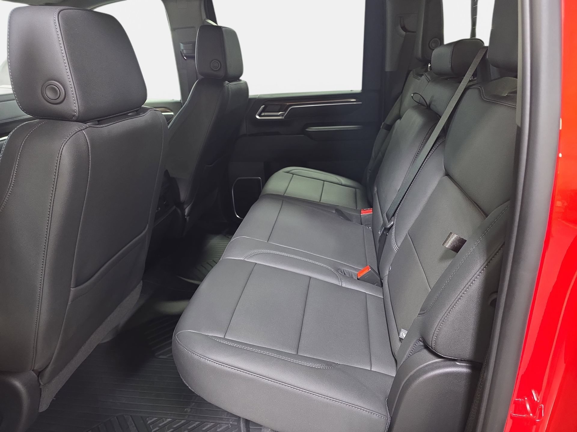 Used 2026 Chevrolet Silverado 2500 LT w/ Safety Package AWD/4WD image 13