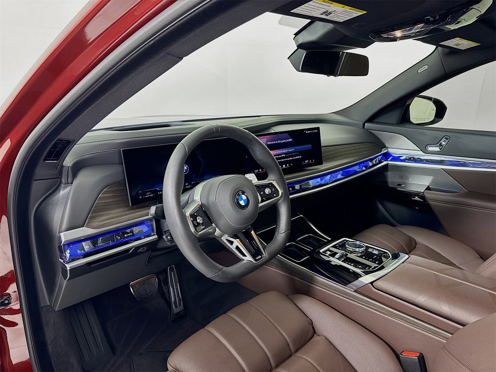 Used 2025 BMW 760i xDrive w/ Executive Package image 10