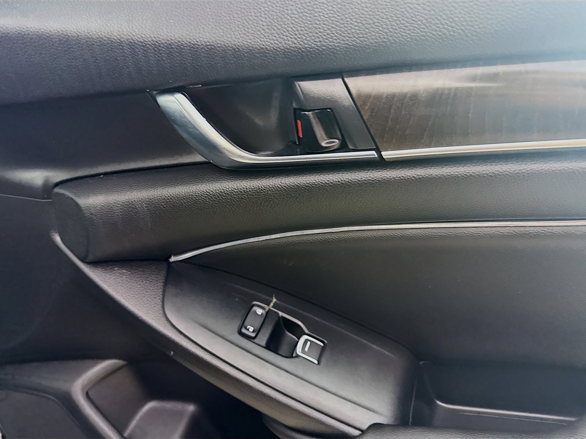 Used 2021 Honda Accord Touring image 31