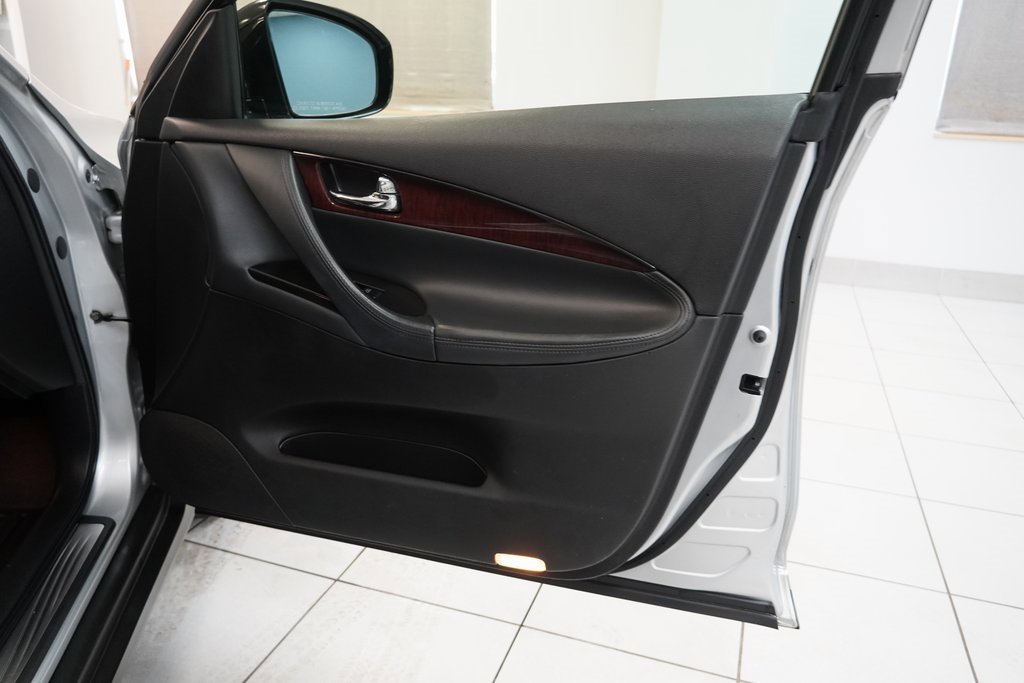 Used 2015 INFINITI QX50 AWD image 24