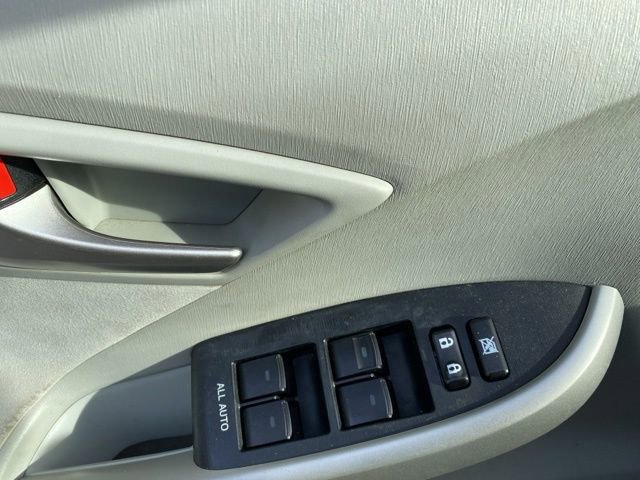 Used 2015 Toyota Prius Two FWD image 12