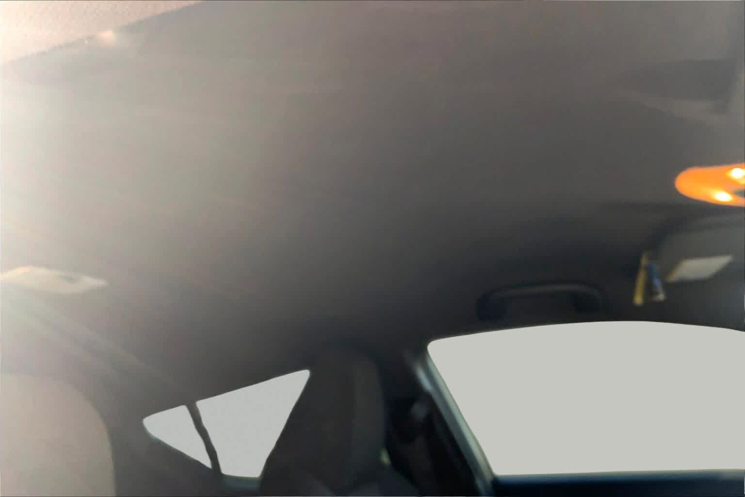 Used 2019 Toyota C-HR XLE FWD image 14