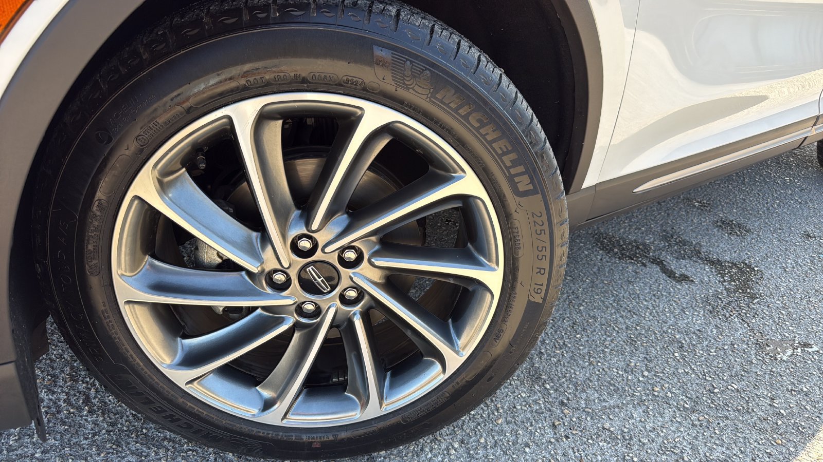 Used 2024 Lincoln Corsair FWD w/ Equipment Group 101A image 29
