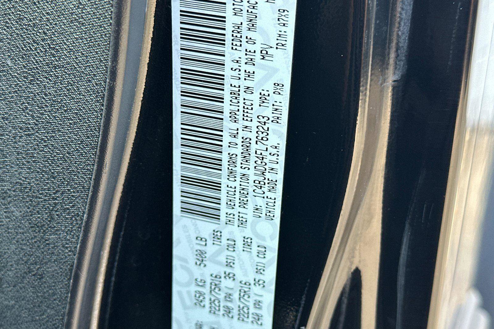 Used 2015 Jeep Wrangler Unlimited Sport w/ Connectivity Group image 35