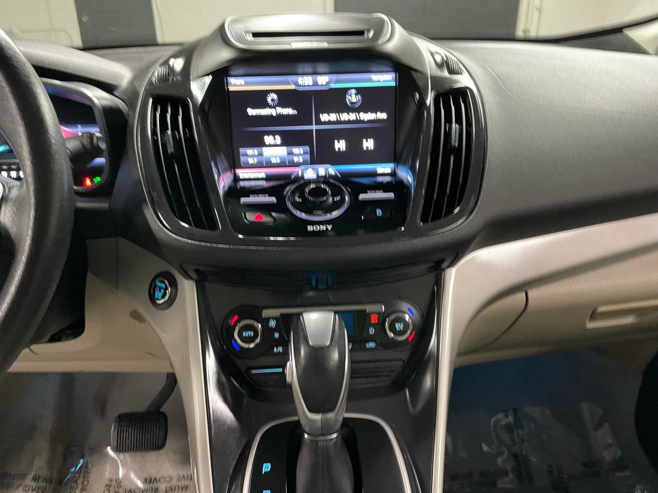 Used 2013 Ford C-MAX SEL image 15