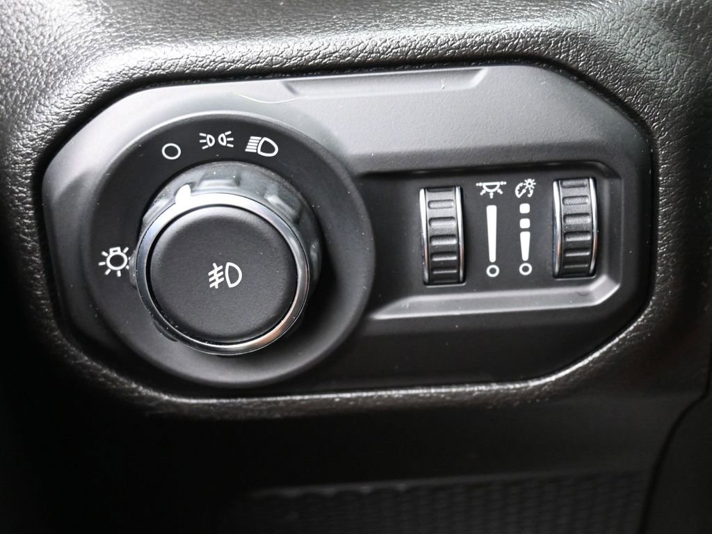 Certified 2022 Jeep Wrangler Unlimited Sport image 23