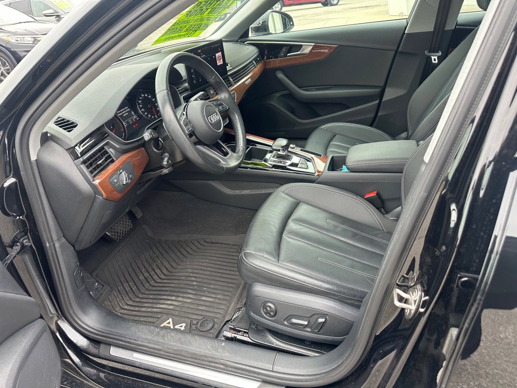 Used 2021 Audi A4 2.0T Premium w/ Convenience Package image 11