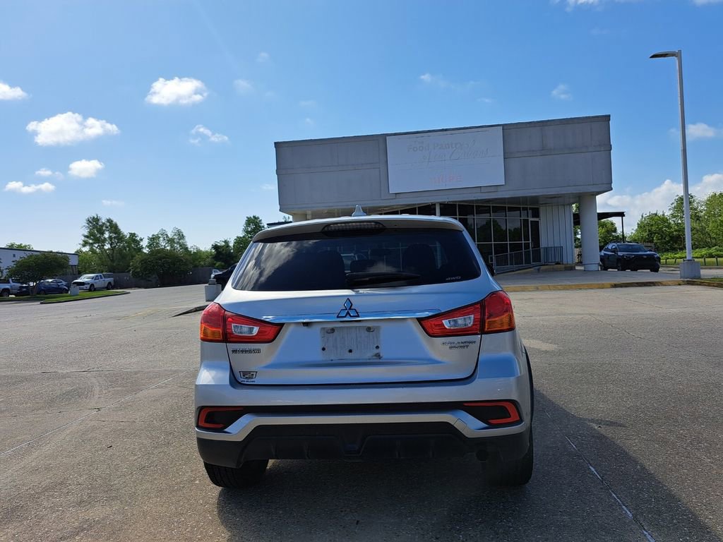 Used 2019 Mitsubishi Outlander Sport ES AWD/4WD image 5