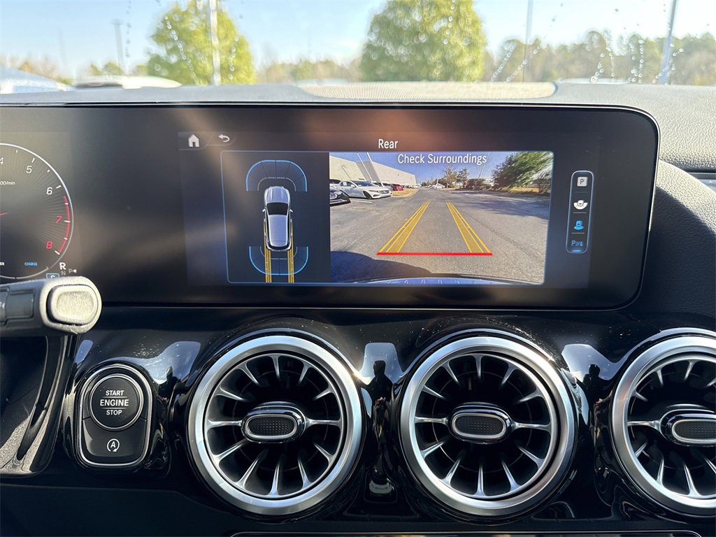 Certified 2025 Mercedes-Benz GLA 250 image 30