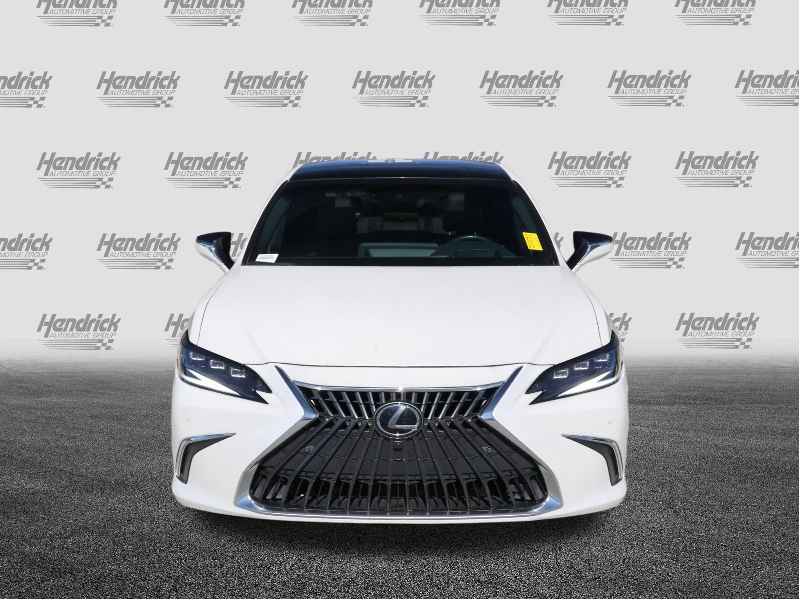 Certified 2025 Lexus ES 350 Ultra Luxury w/ Accessory Package (Z2) FWD image 3