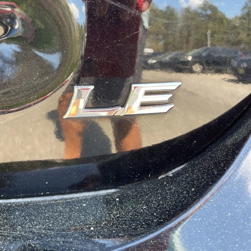 Used 2018 Toyota Camry LE FWD image 44
