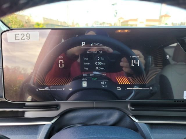 New 2026 Kia Carnival EX image 12