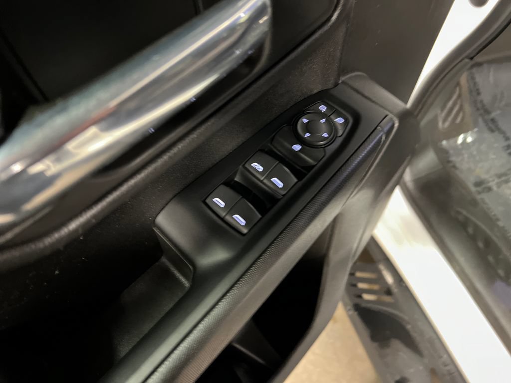 Certified 2023 Chevrolet Silverado 1500 Custom AWD/4WD image 17