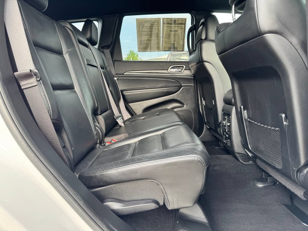 Used 2021 Jeep Grand Cherokee Limited AWD/4WD image 14