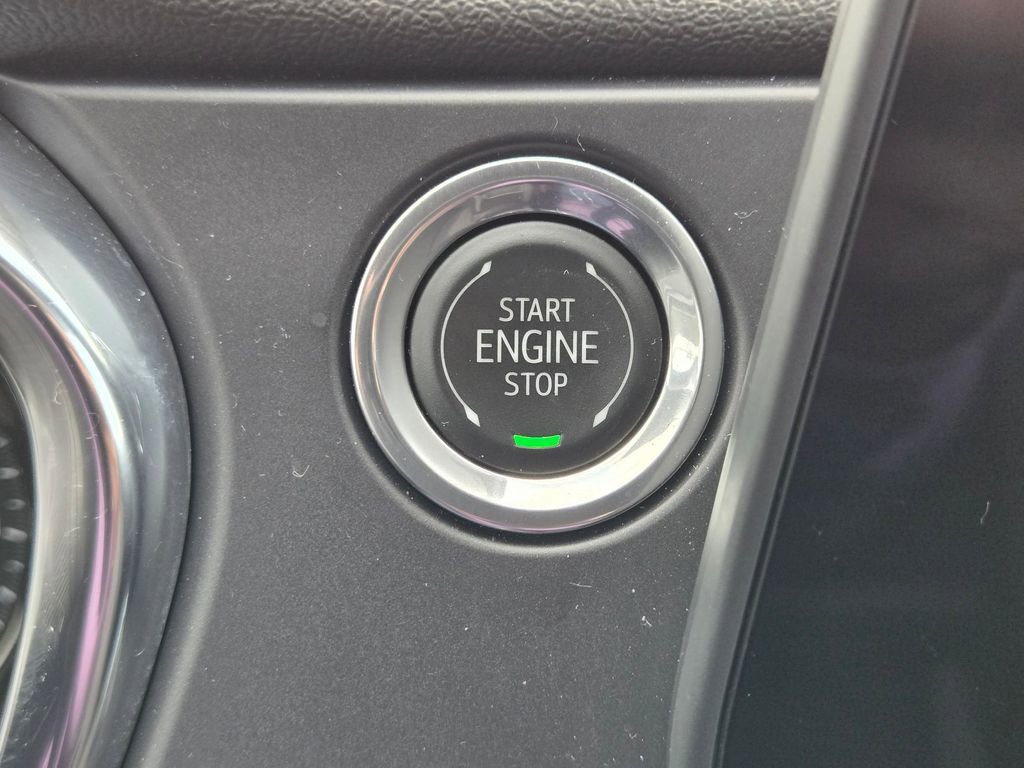 Used 2025 Chevrolet Blazer LT image 19