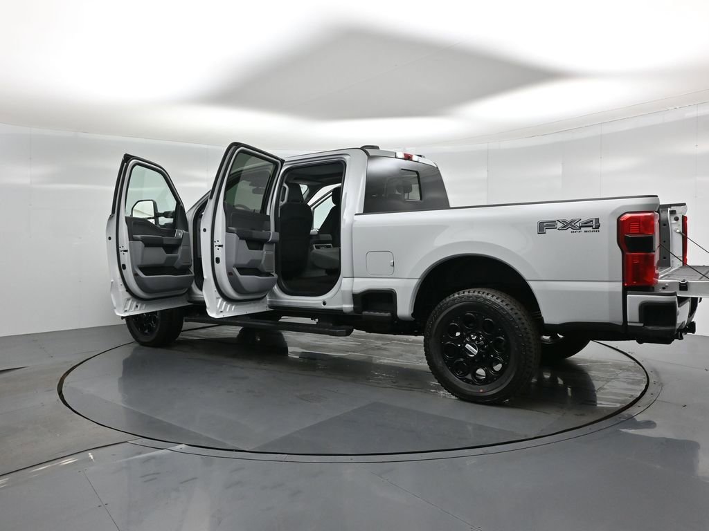 New 2026 Ford F250 XLT w/ XLT Premium Package image 33