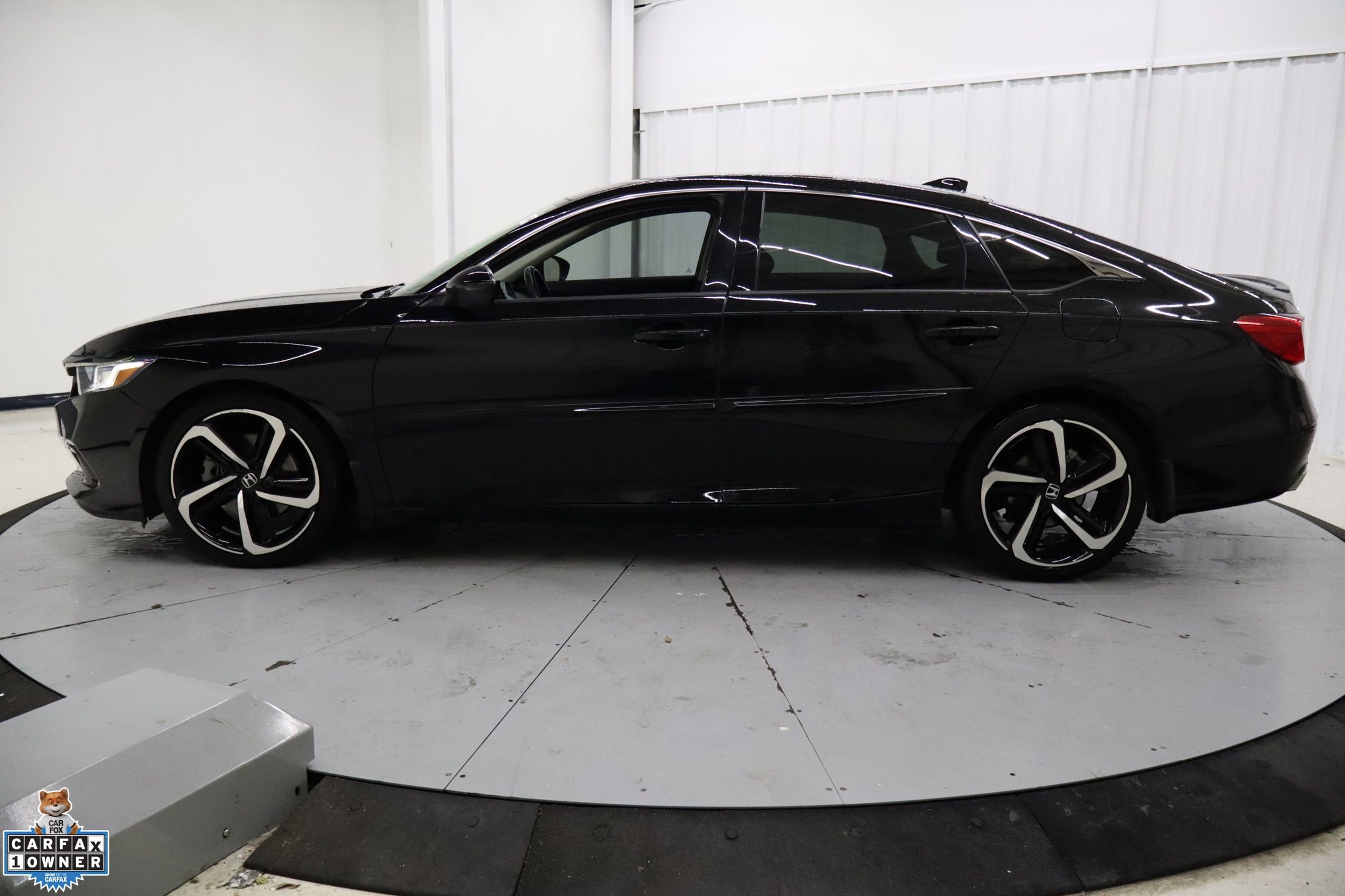 Used 2022 Honda Accord Sport Special Edition image 9