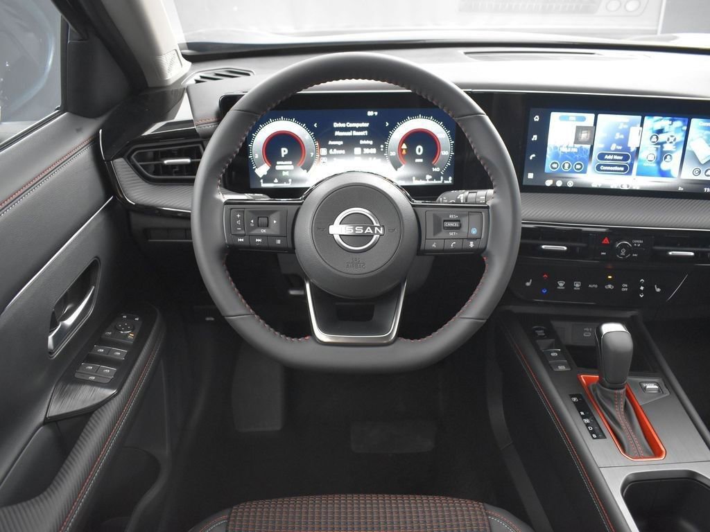 New 2026 Nissan Kicks SR w/ Cold Weather Package image 13