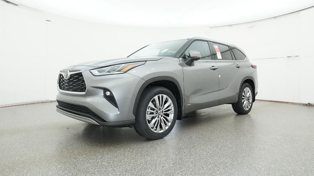 New 2026 Toyota Highlander Platinum image 28