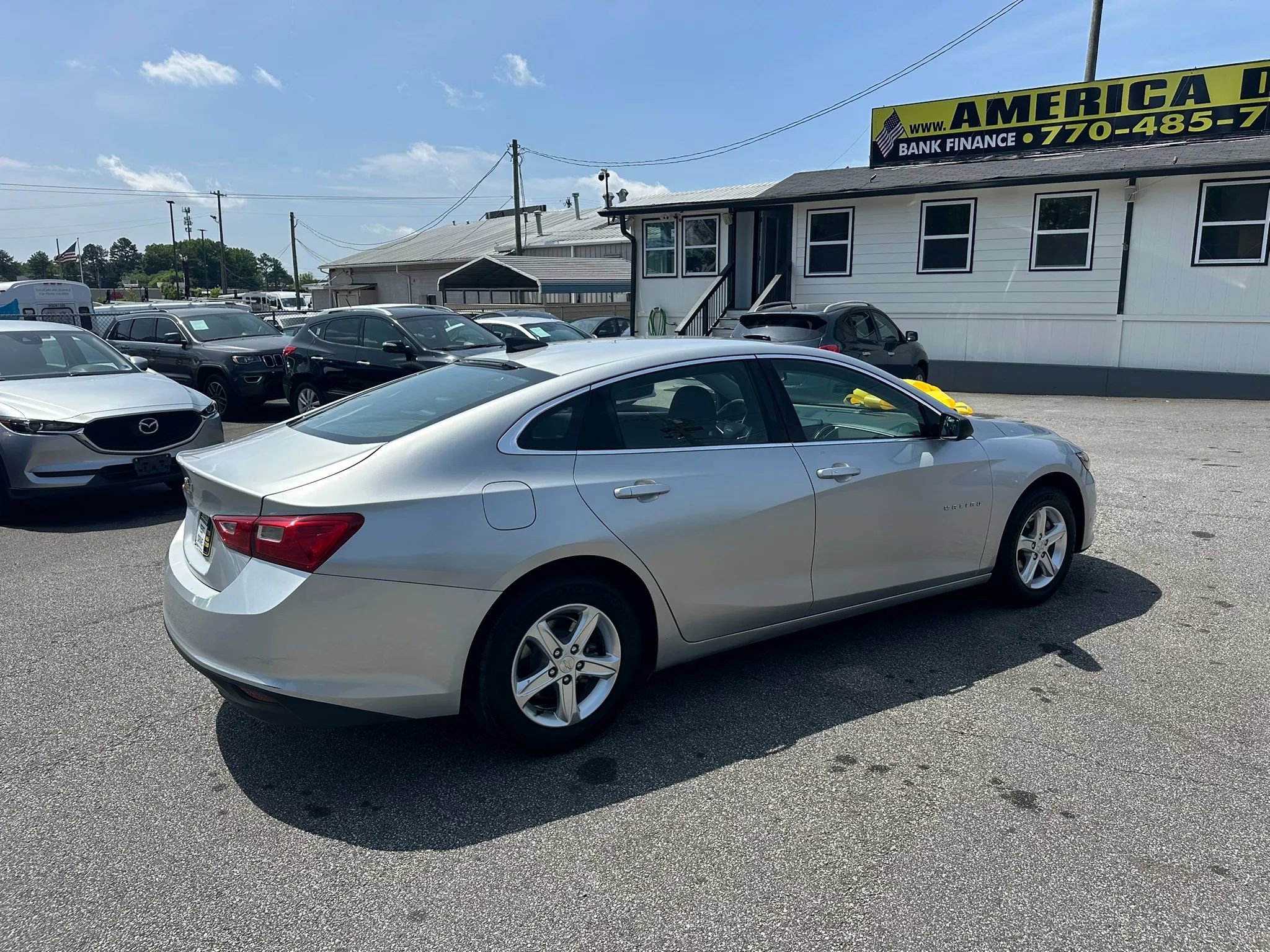 Used 2020 Chevrolet Malibu LS FWD image 11