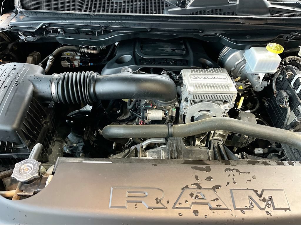 Used 2023 RAM 1500 Laramie AWD/4WD image 30