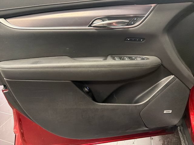 Certified 2024 Cadillac XT6 Luxury FWD image 10