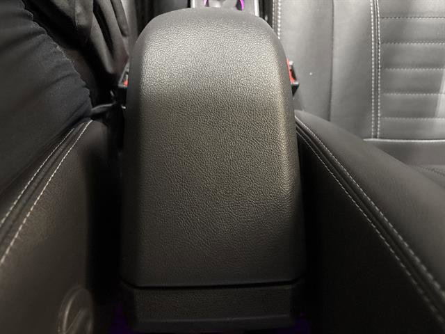 Used 2016 Ford Fiesta Titanium FWD image 13