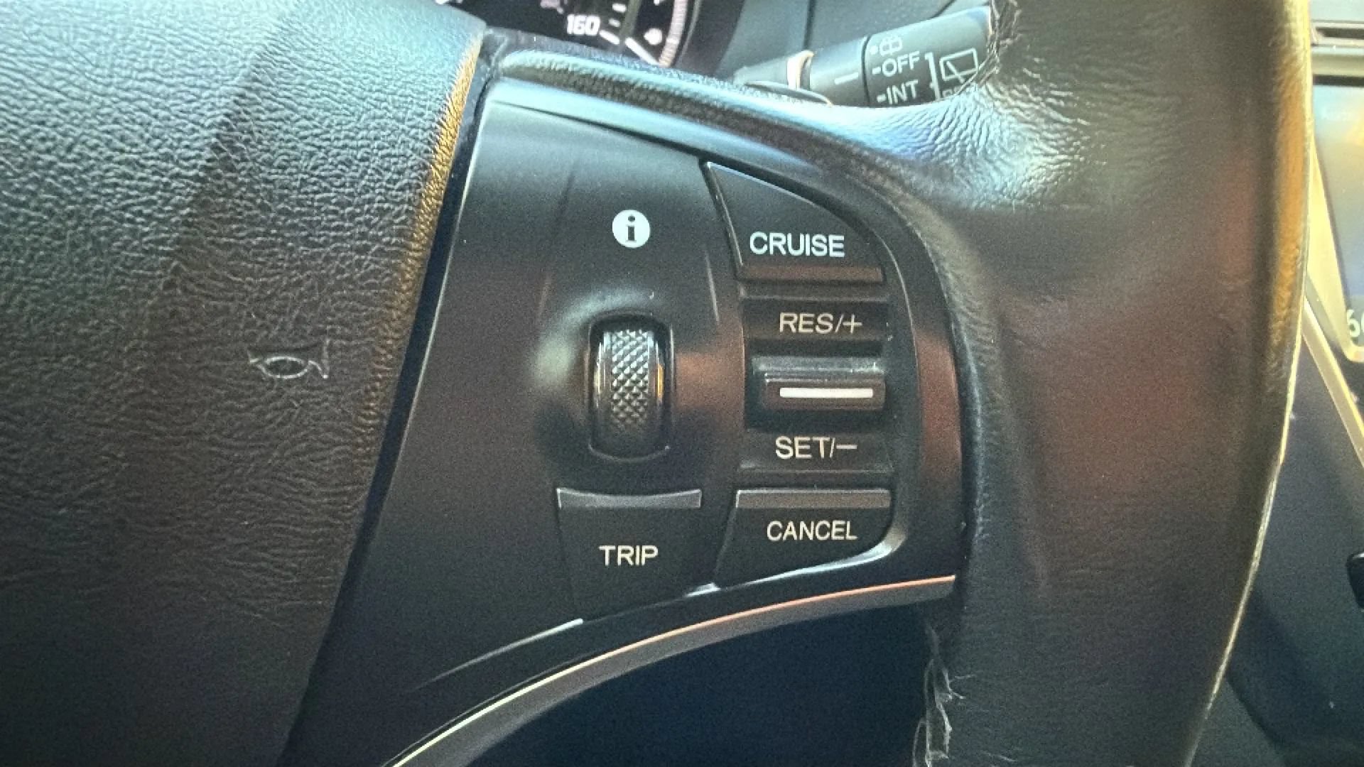 Used 2016 Acura MDX SH-AWD image 11