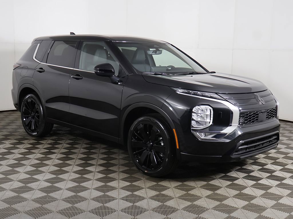 New 2026 Mitsubishi Outlander LE image 57
