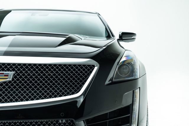 Used 2018 Cadillac CTS V w/ Luxury Package image 7