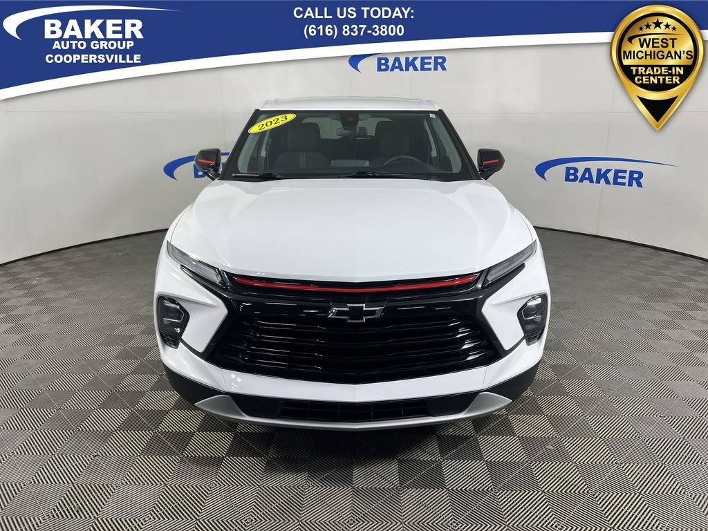 Used 2023 Chevrolet Blazer LT image 3