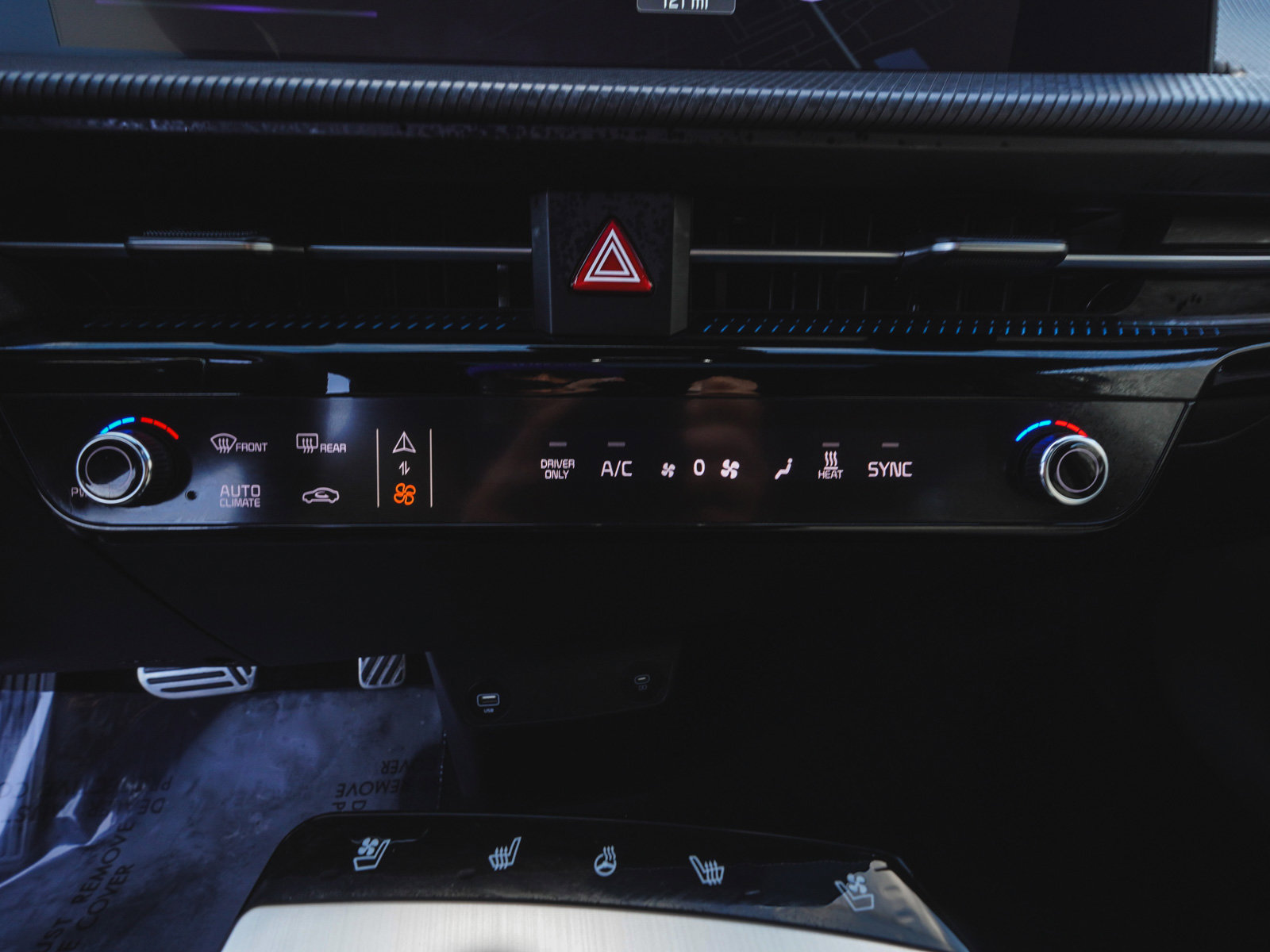 Used 2023 Kia EV6 GT-Line w/ GT-Line White Seat Package image 20