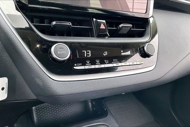Used 2025 Toyota Corolla LE image 23