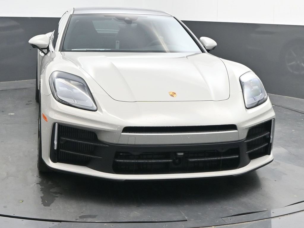 New 2025 Porsche Panamera image 7