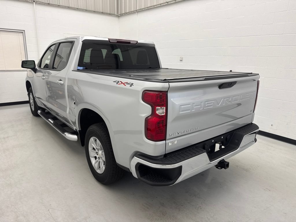 Used 2022 Chevrolet Silverado 1500 LT w/ Fleet Comfort Package AWD/4WD image 4