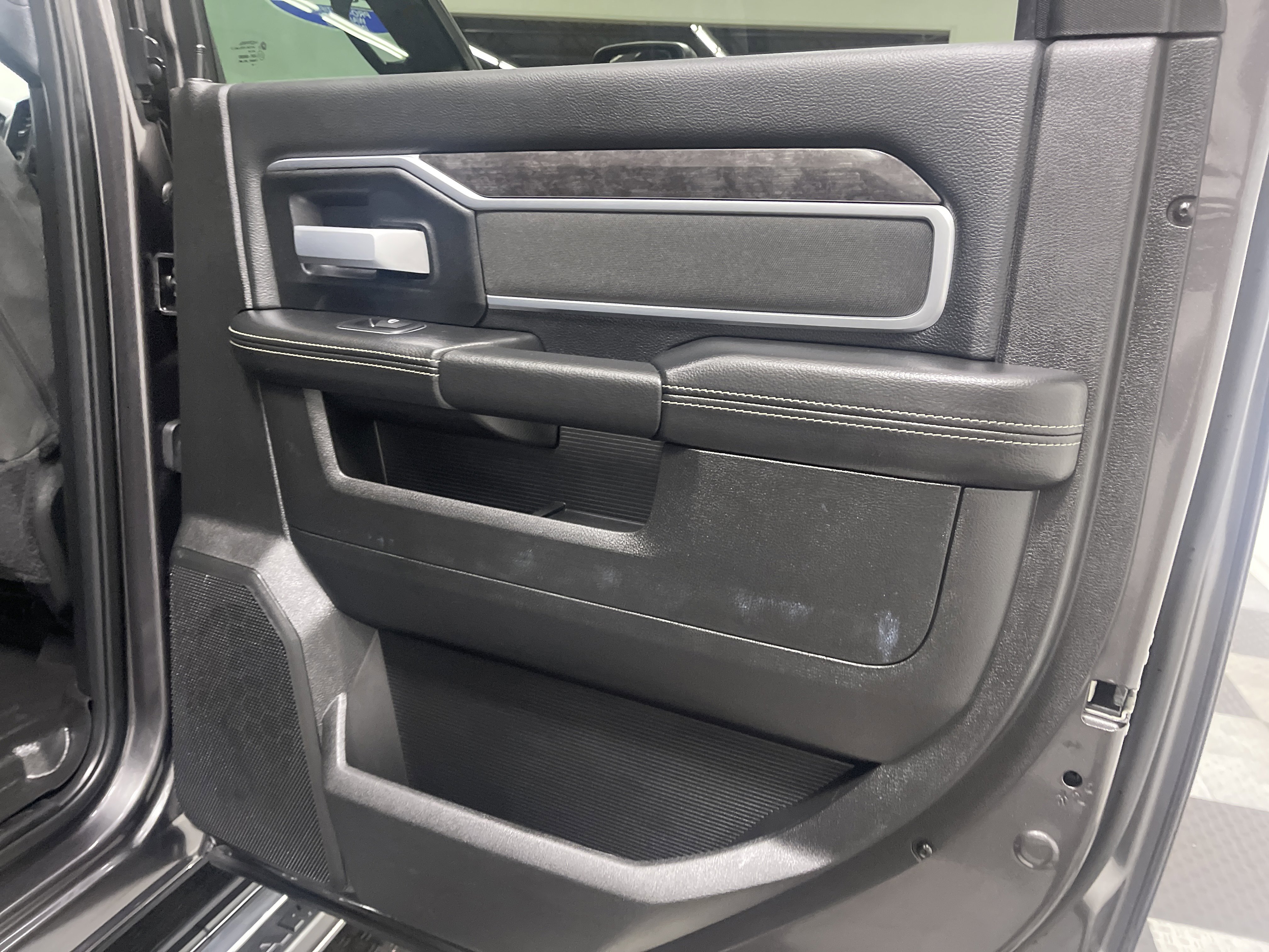 Used 2024 RAM 2500 Big Horn image 18