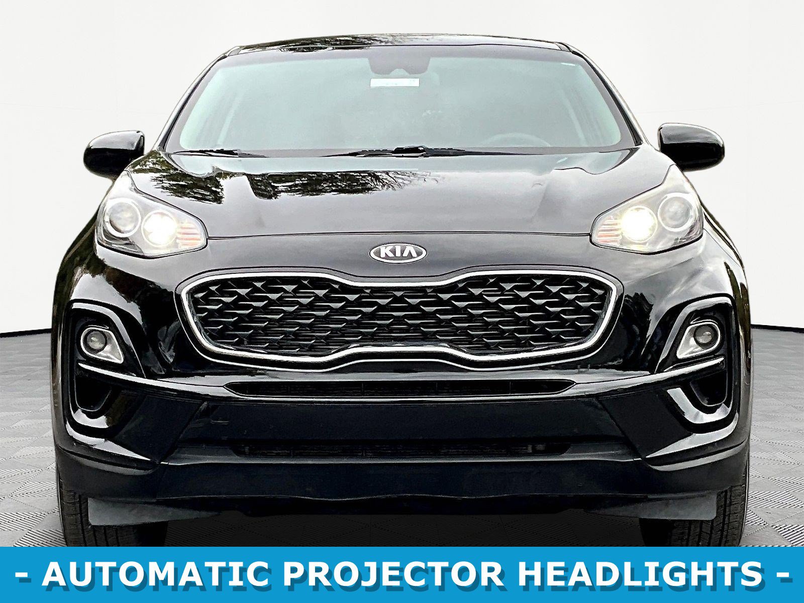 Used 2021 Kia Sportage LX AWD/4WD image 2